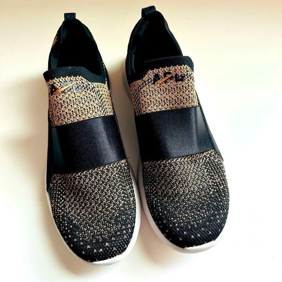 APL Lululemon Women’s TechLoom Bliss Black/Rose Slip Ons - Picture 2 of 10